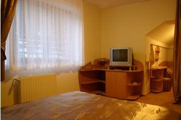 Romania Privát Sinaia, Exterior